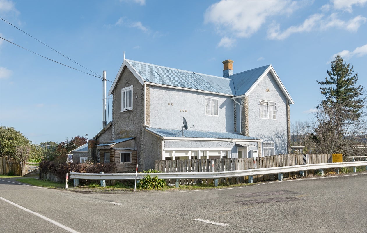 2 Higgins Road, Brightwater, Wakefield - Carousel 1