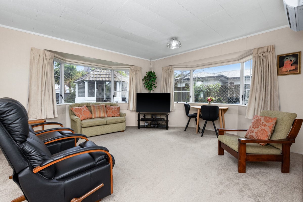28A Auckland Road, Greenmeadows, Napier - Carousel 2