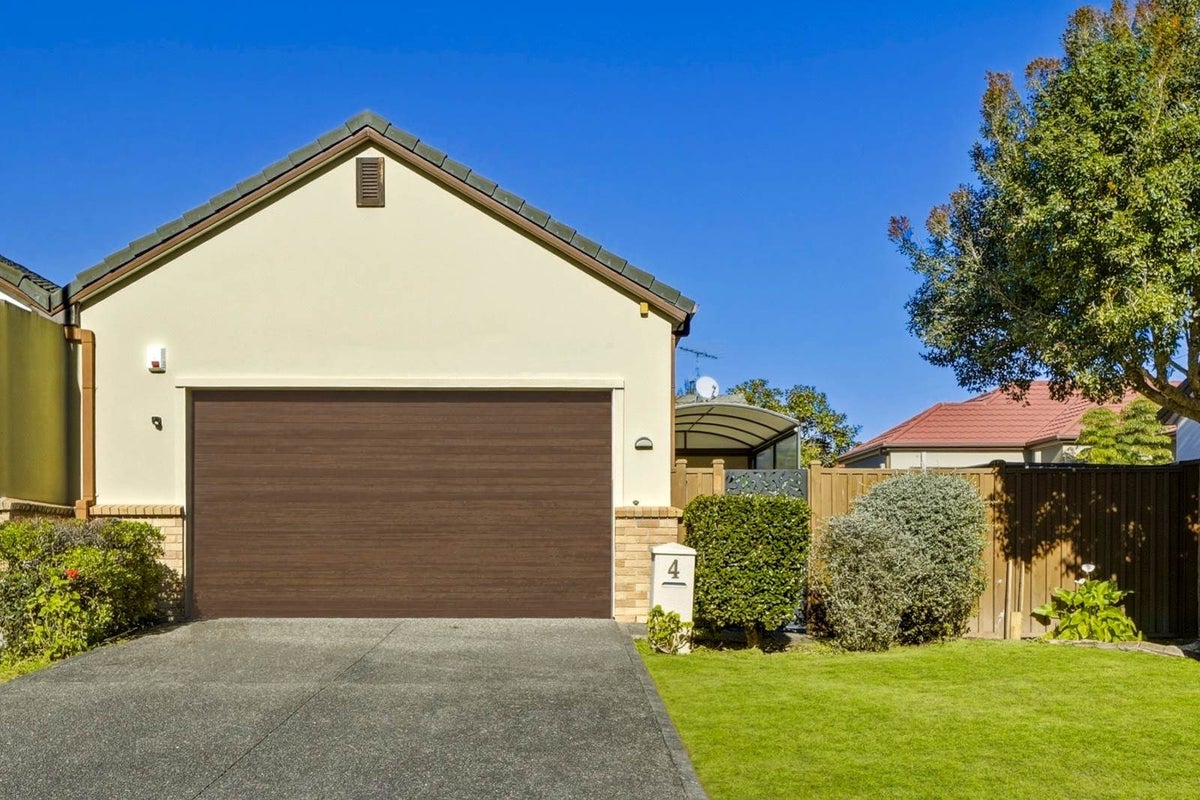 4 Pepperdine Place, Albany, Auckland - Carousel 26