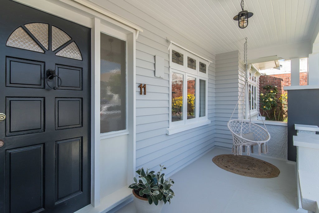11 Overtoun Terrace, Hataitai, Wellington - Carousel 21