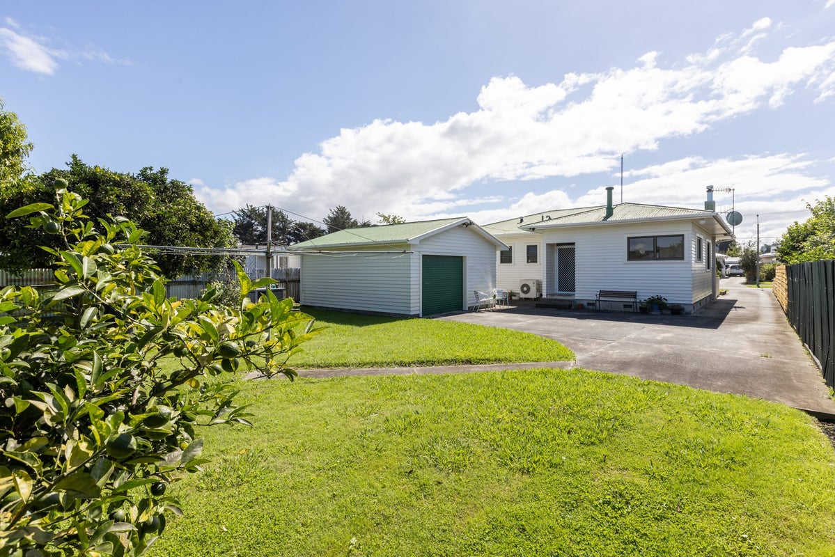 30 Coverdale Street, Onekawa, Napier - Carousel 2