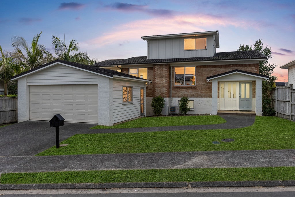 8 Fortyfoot Lane, Sunnyhills, Auckland - Carousel 1