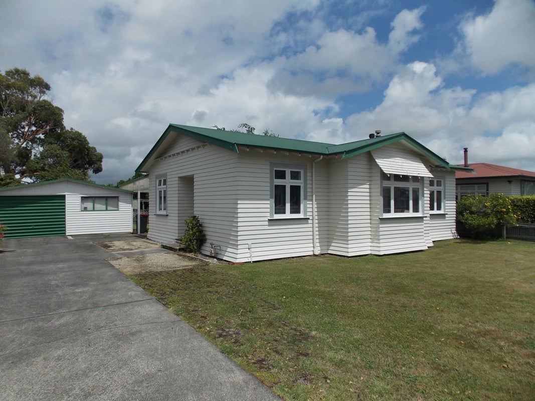 5 Clausen Street, Takaro, Palmerston North, Manawatu / Whanganui - Carousel 2