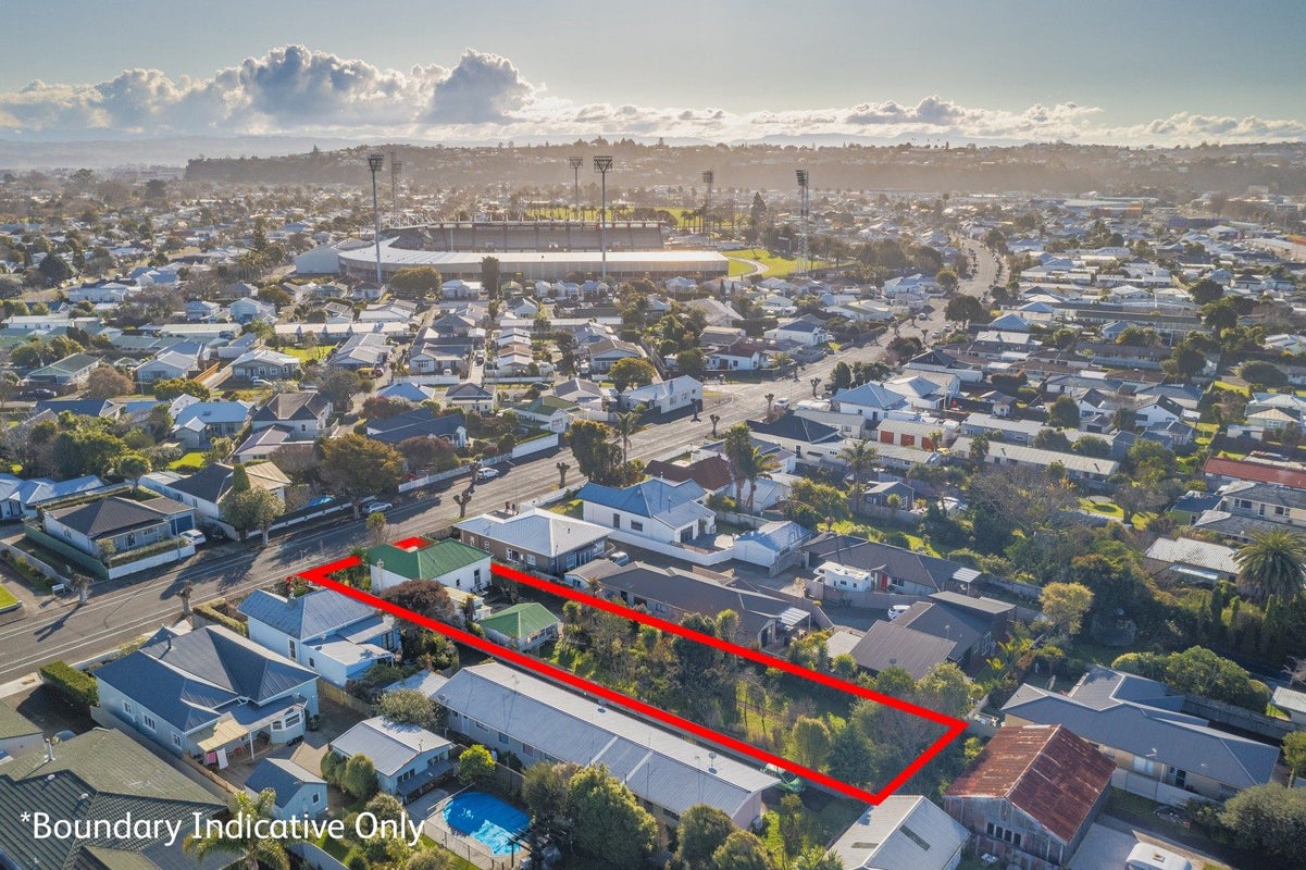 131 Nelson Crescent, Napier South, Napier - Carousel 20