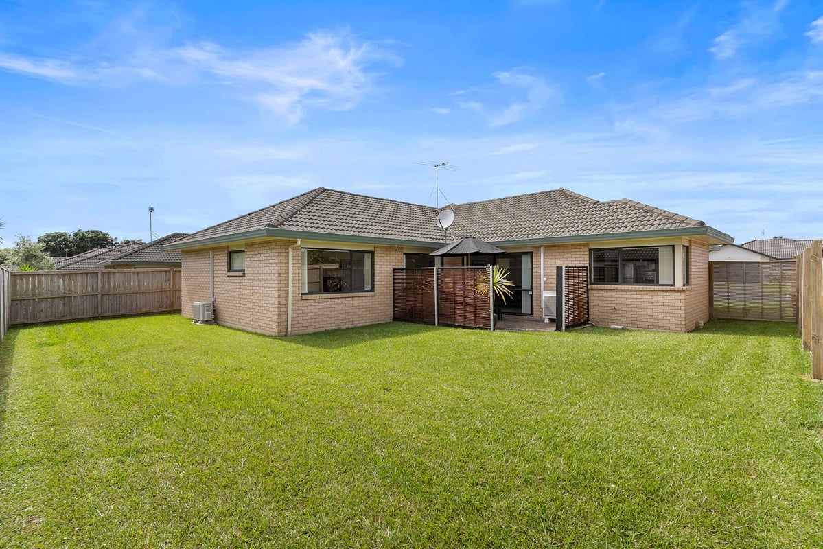 70 Redcastle Drive, East Tamaki, Auckland - Carousel 2