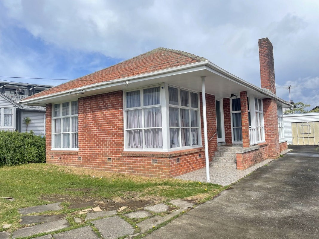 1191 Dominion Road, Mount Roskill, Auckland - Carousel 1