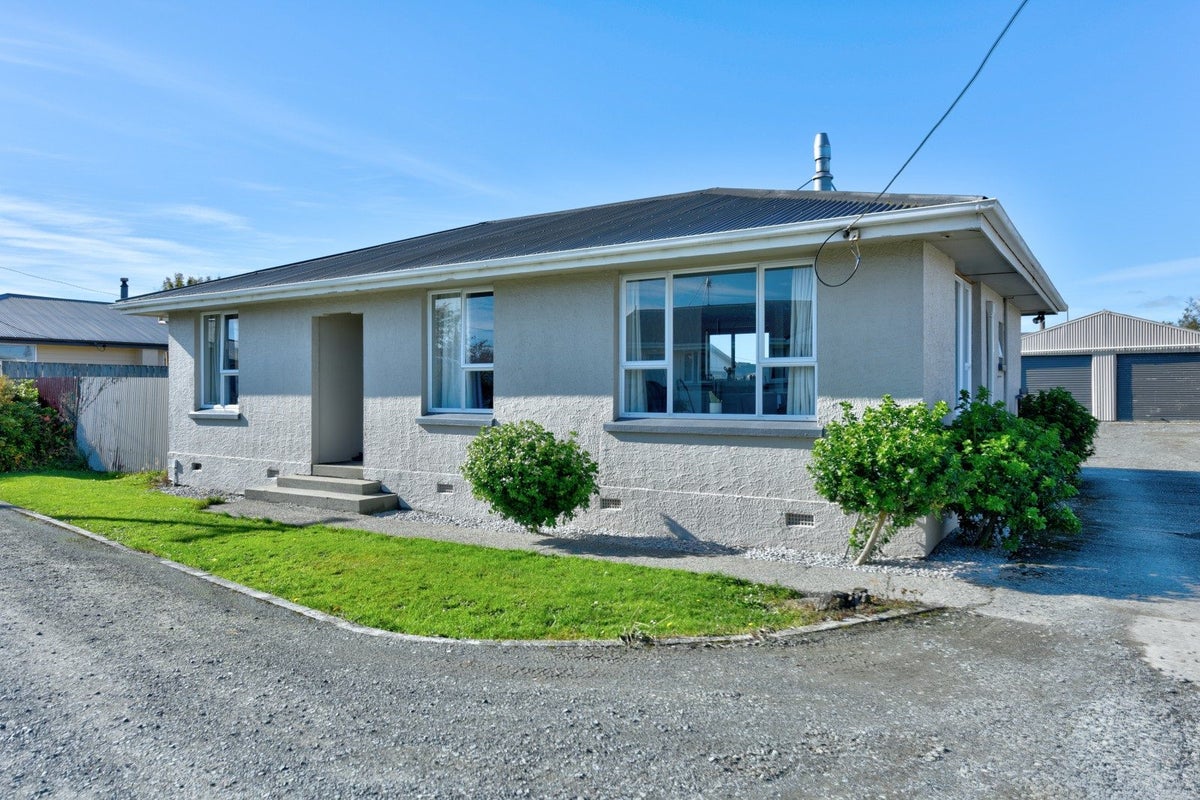 93 Kitchener Street, Gore, Gore - Carousel 1