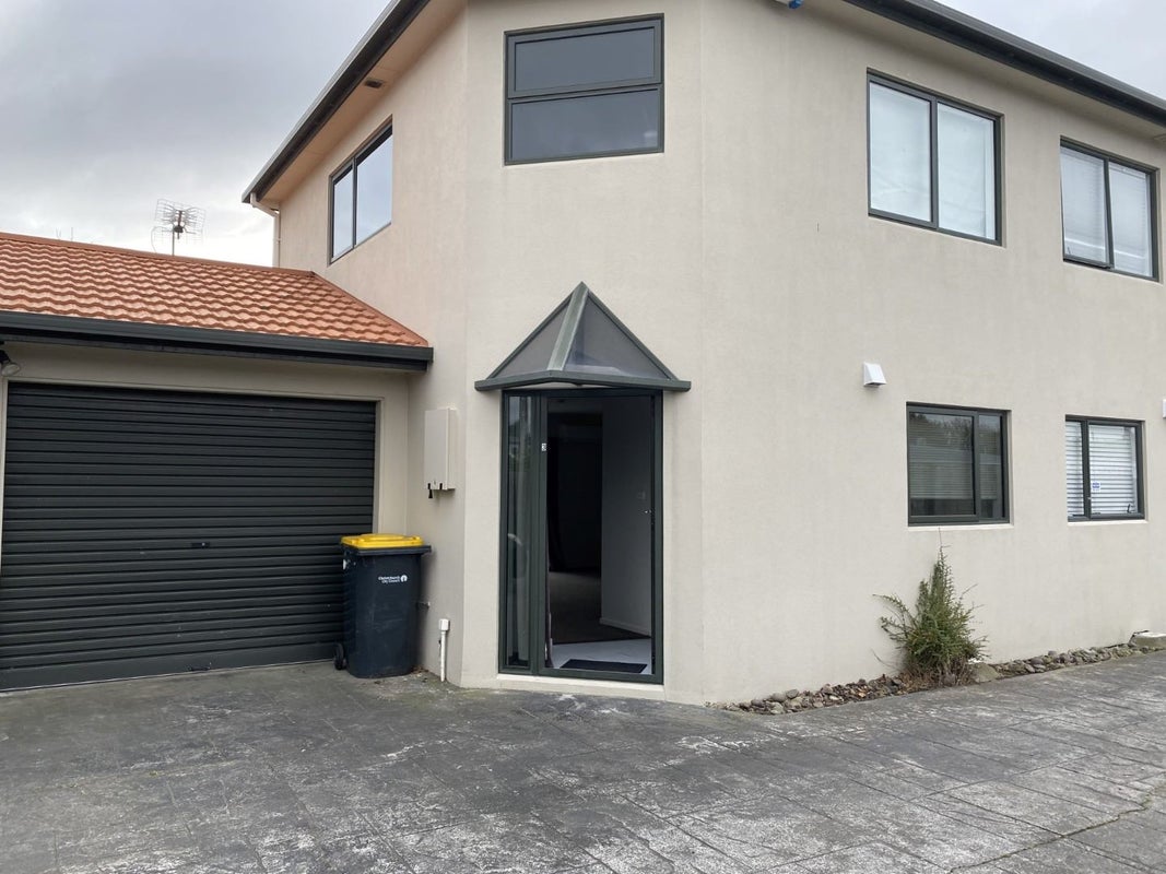 3/436 Barbadoes Street, Edgeware, Christchurch - Carousel 1
