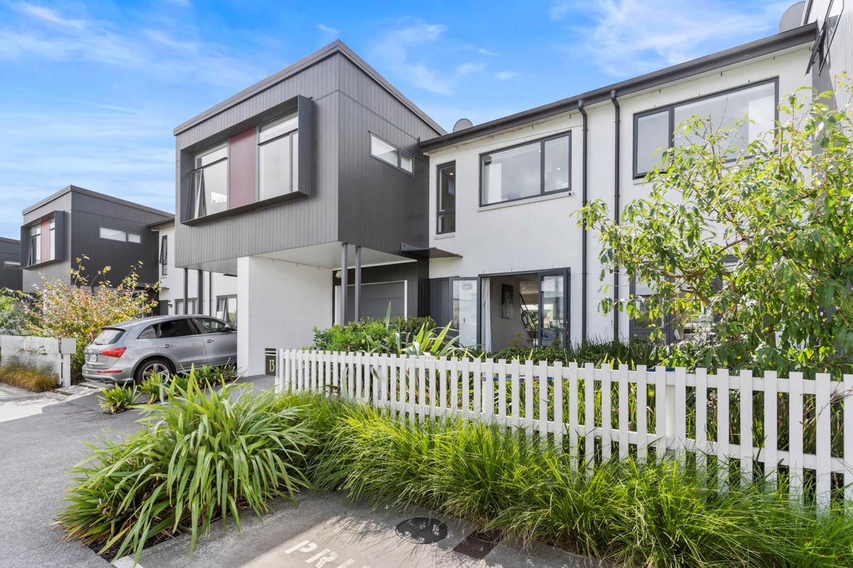 13 Komanawa Lane, Mount Wellington, Auckland - Carousel 2