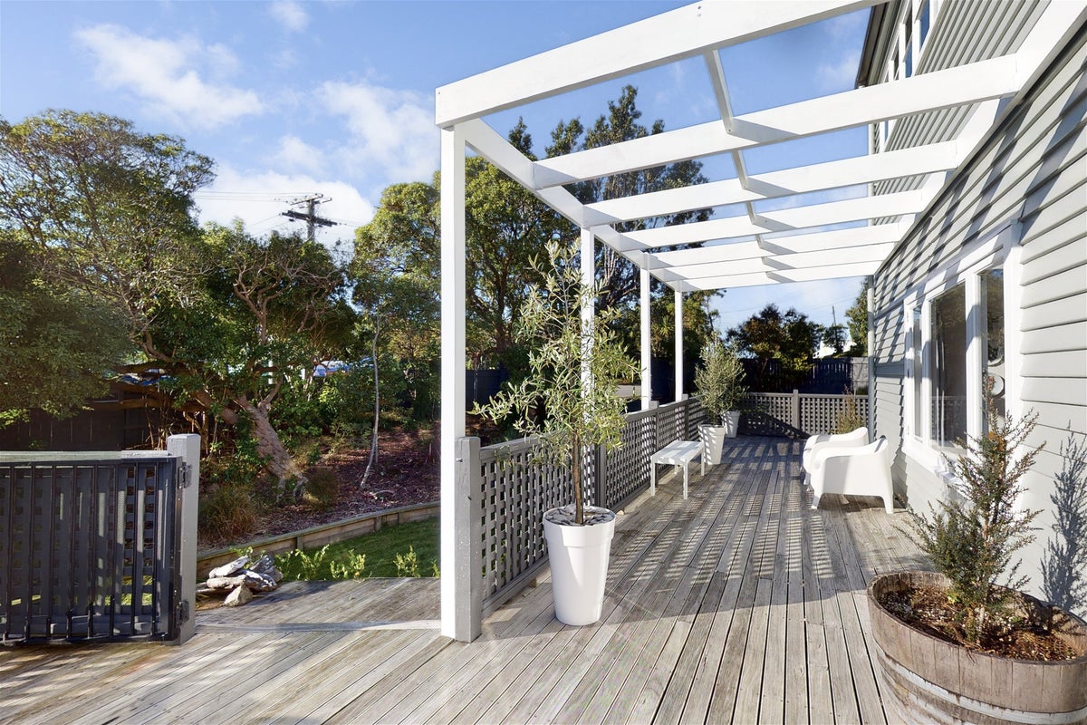 156 Cockayne Road, Ngaio, Wellington - Carousel 2