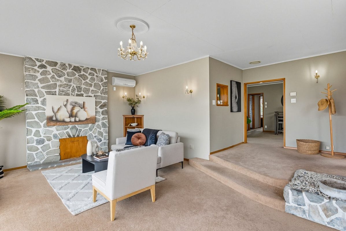 141 Matatua Road, Raumati Beach, Paraparaumu - Carousel 2