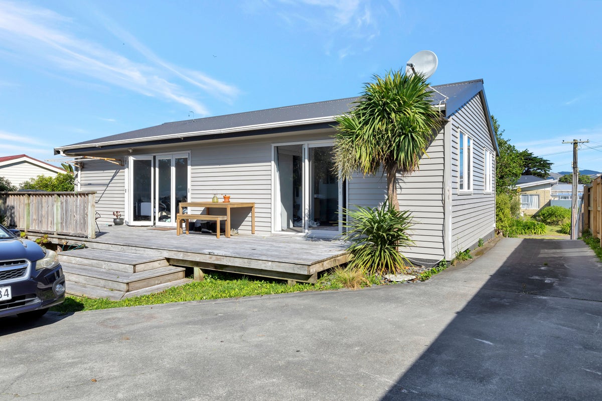 26A Te Puke Street, Titahi Bay, Porirua - Carousel 2