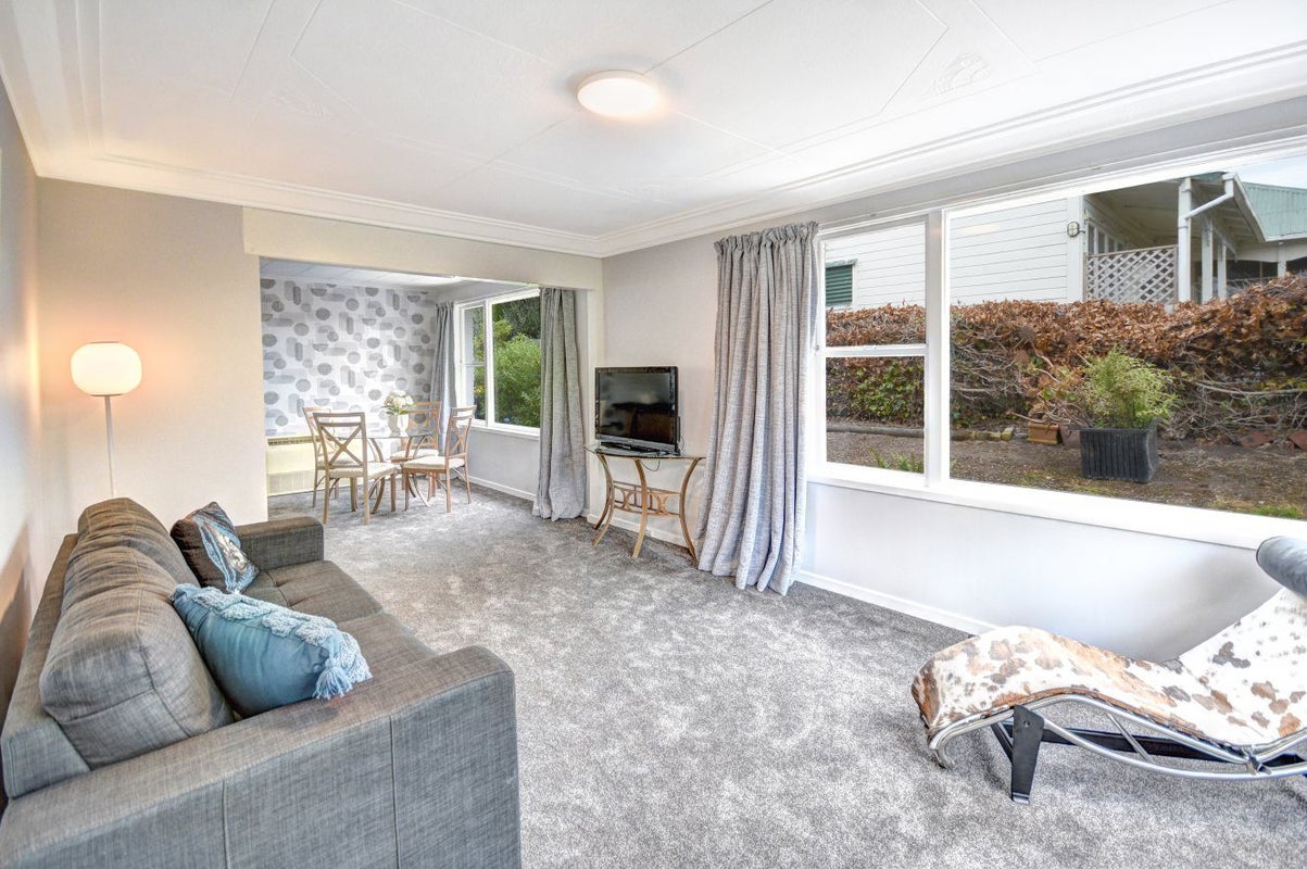 4D Stansfield Street, Kenmure, Dunedin - Carousel 2