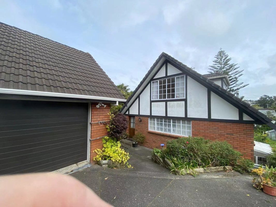 33 Newhaven Terrace, Mairangi Bay, Auckland - Carousel 1