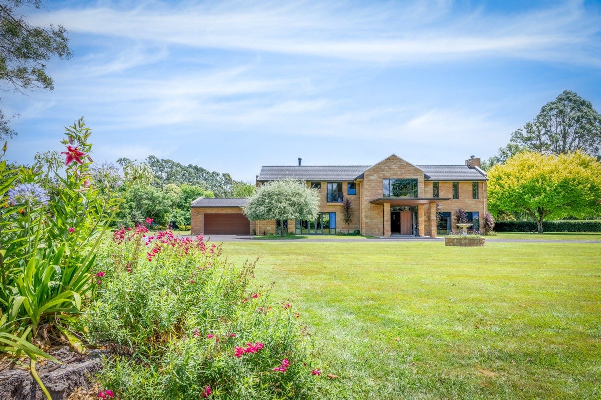 107 Butcher Road, Matangi, Hamilton - Carousel 1