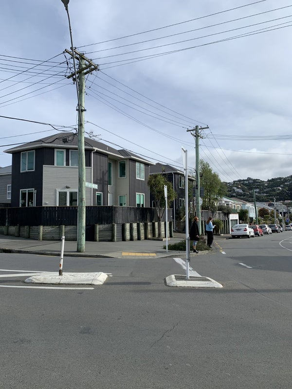 1 Luxford Street, Berhampore, Wellington - Carousel 15