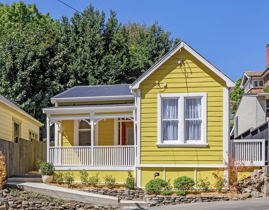 61 Serpentine Avenue, Dunedin Central, Dunedin - Carousel 1
