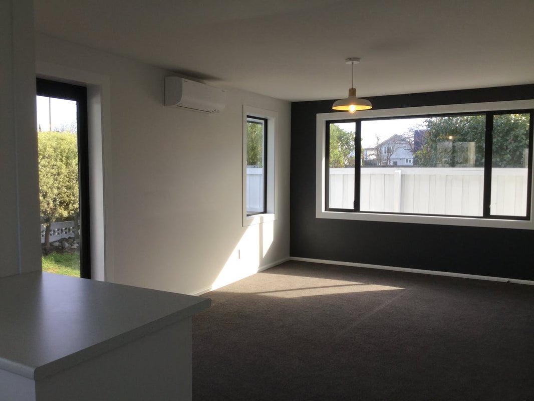 1/240 Springfield Road, St Albans, Christchurch - Carousel 1