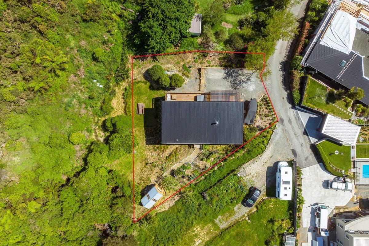 30 Waimarama Street, Waikawa, Picton - Carousel 15