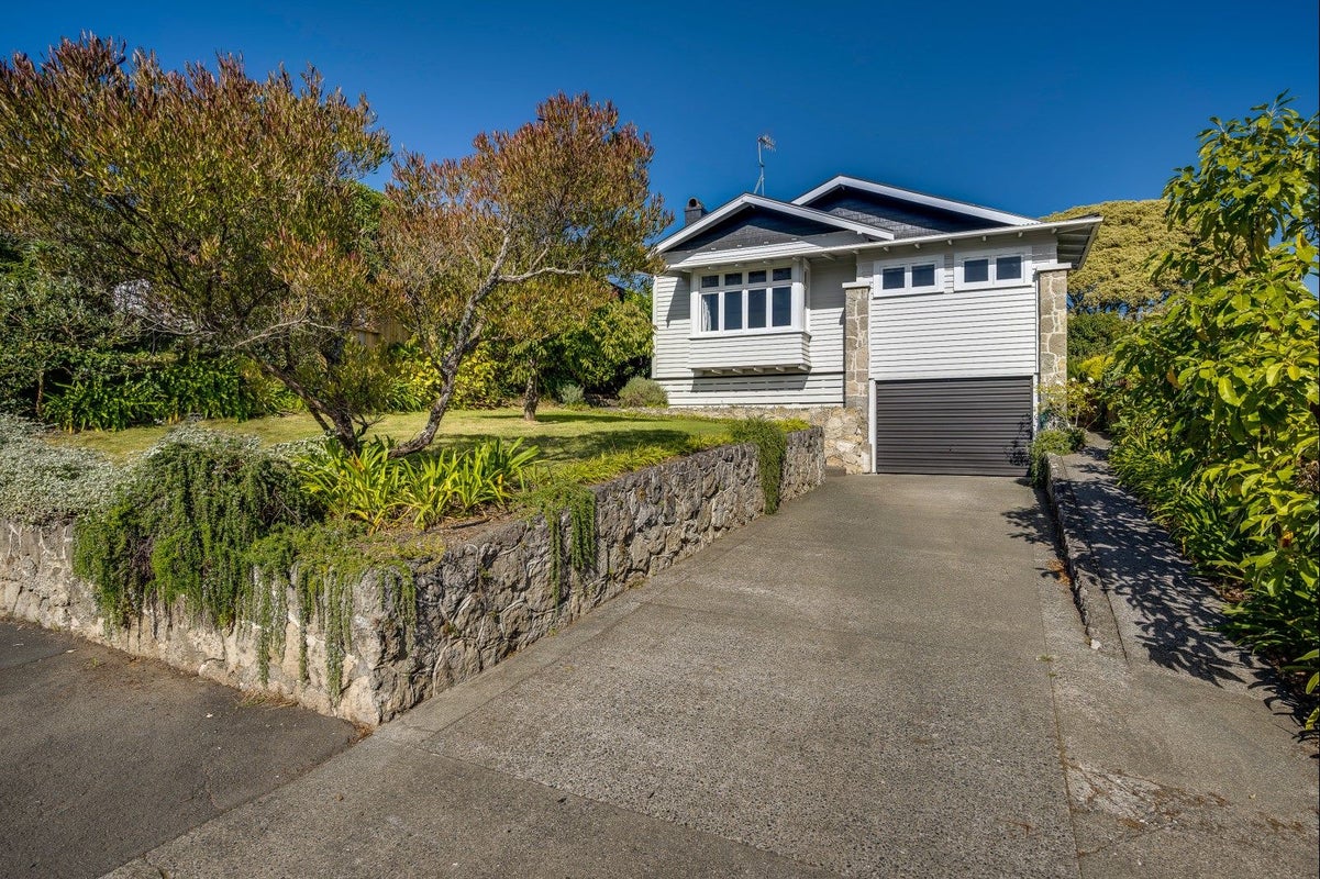 82 Napier Terrace, Hospital Hill, Napier - Carousel 22