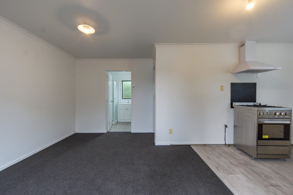 27 Crawshaw Drive, Nawton, Hamilton - Carousel 2