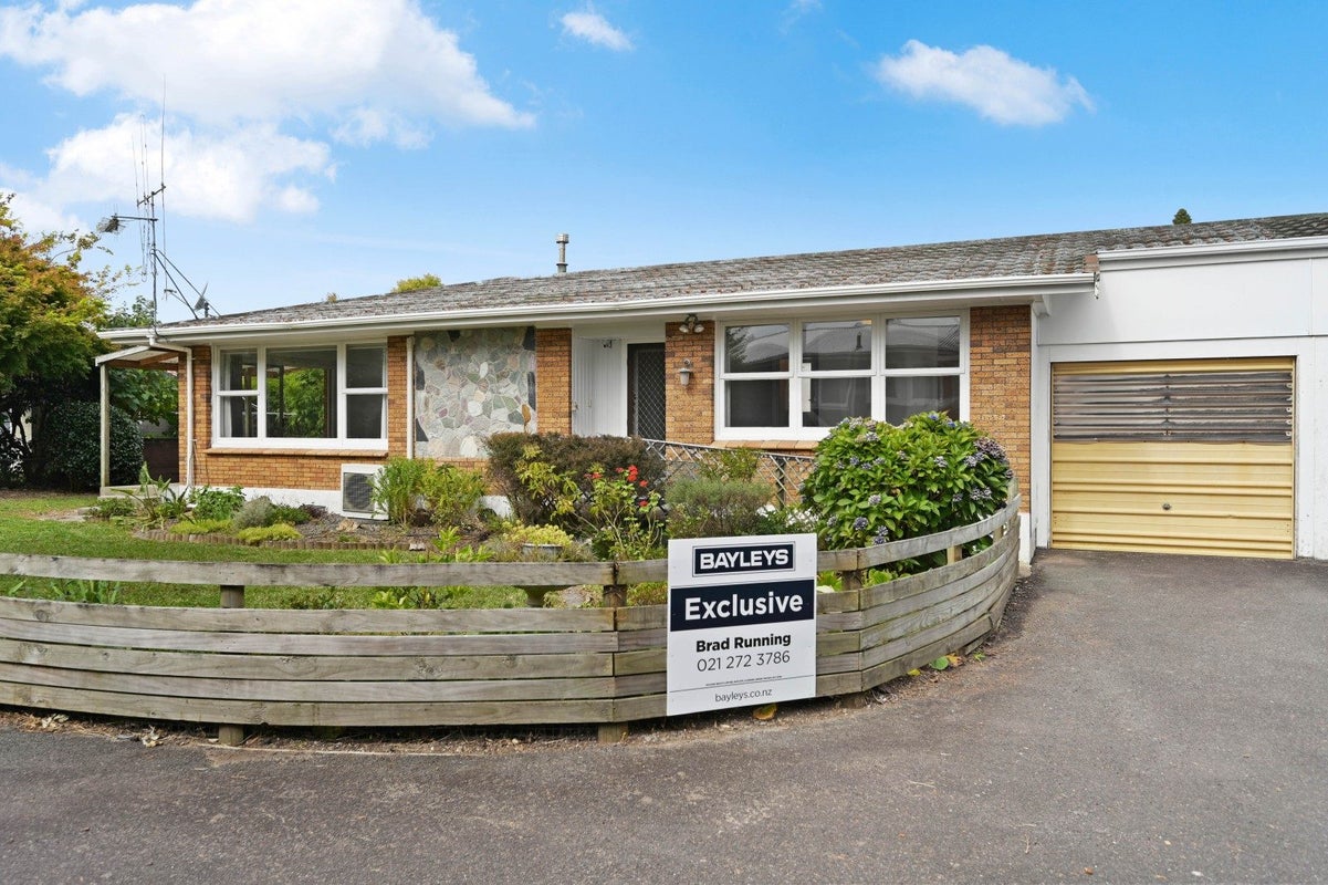 964B River Road, Queenwood, Hamilton - Carousel 1