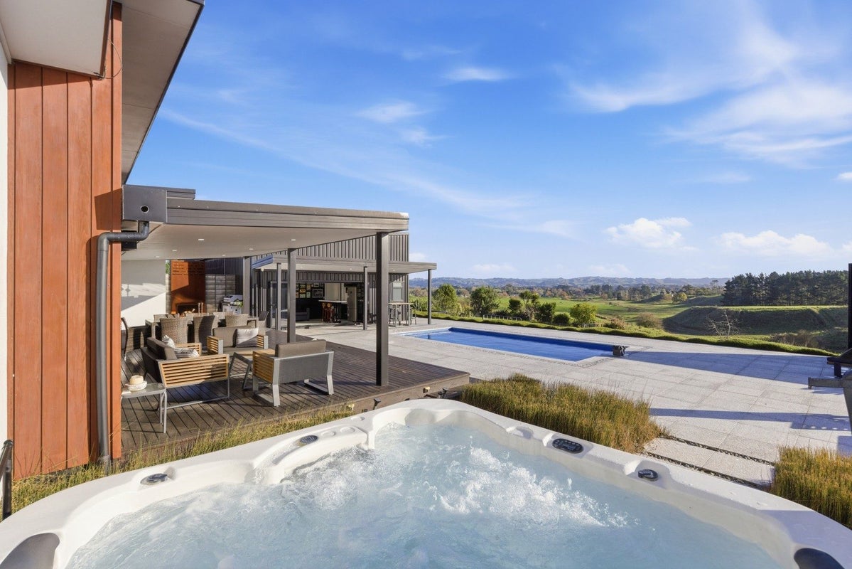 64 Bowman Road, Whatawhata, Hamilton - Carousel 1
