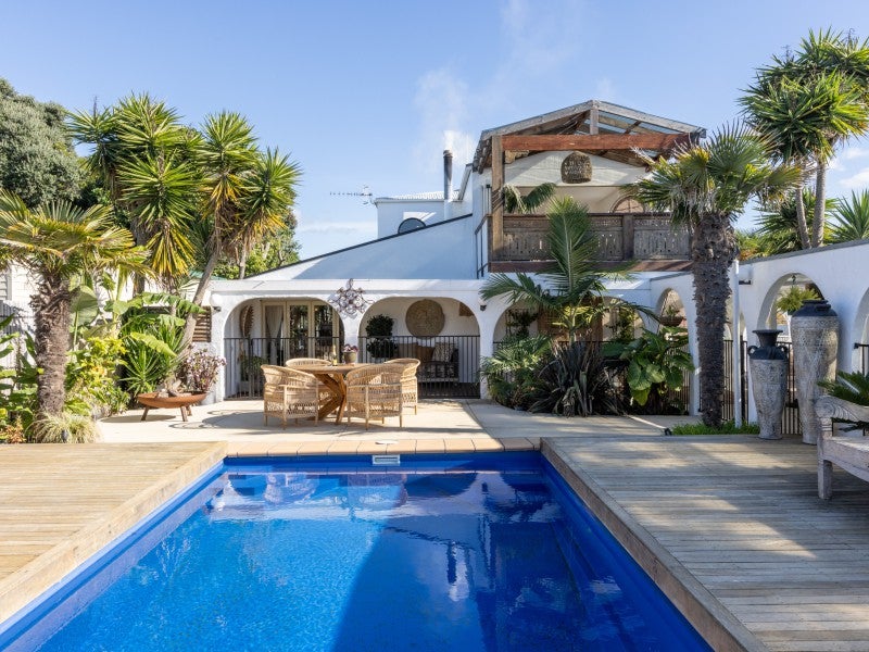 97 Rogers Road, Bay View, Napier - Carousel 1