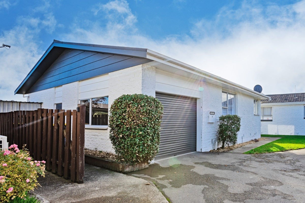 2/308 Yarrow Street, Richmond, Invercargill - Carousel 2