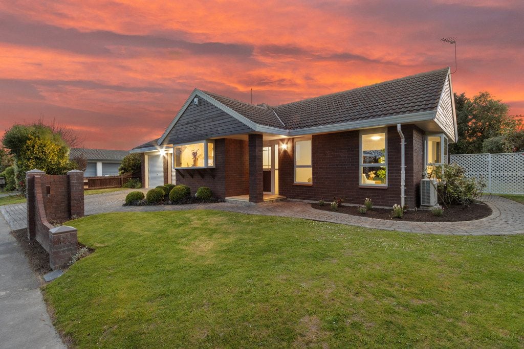 44 Lancewood Drive, Halswell, Christchurch - Carousel 1