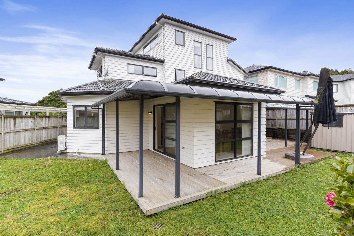 25 Drumbuoy Drive, Flat Bush, Manukau City, Auckland - Carousel 1