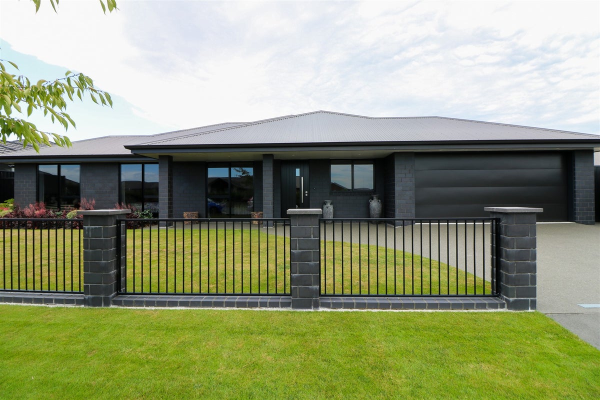42 Lazarette Loop, Gleniti, Timaru - Carousel 33