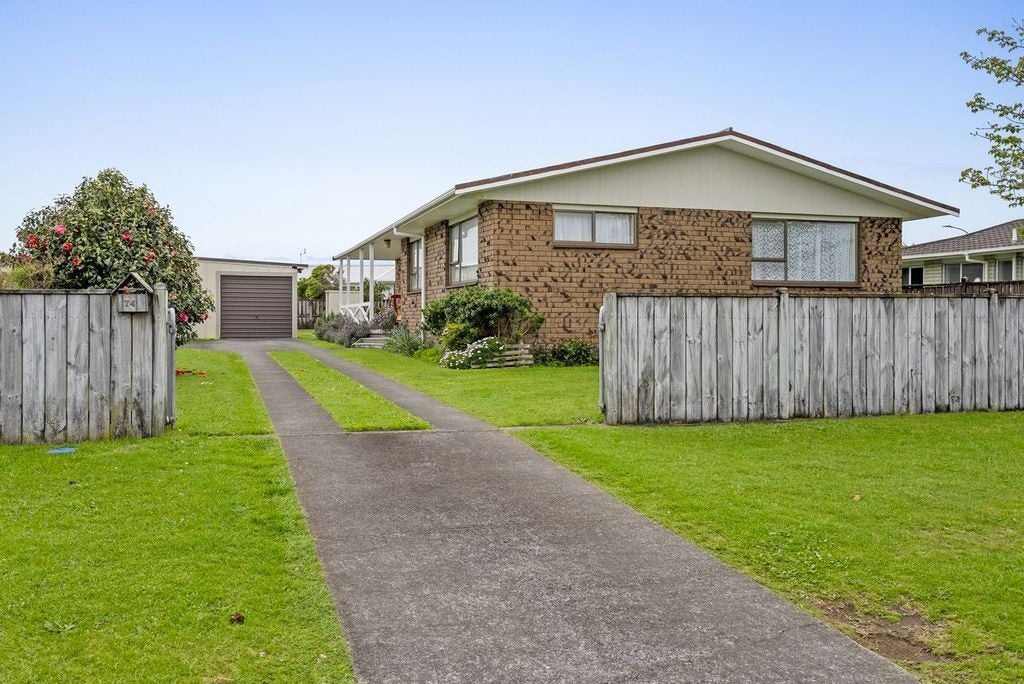 74 Mangati Road, Bell Block, New Plymouth - Carousel 1