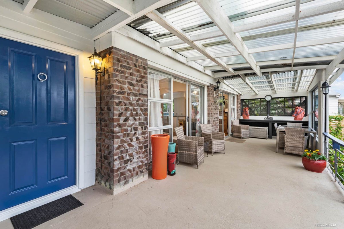 5 Valley Road, Waiuku, Waiuku - Carousel 2