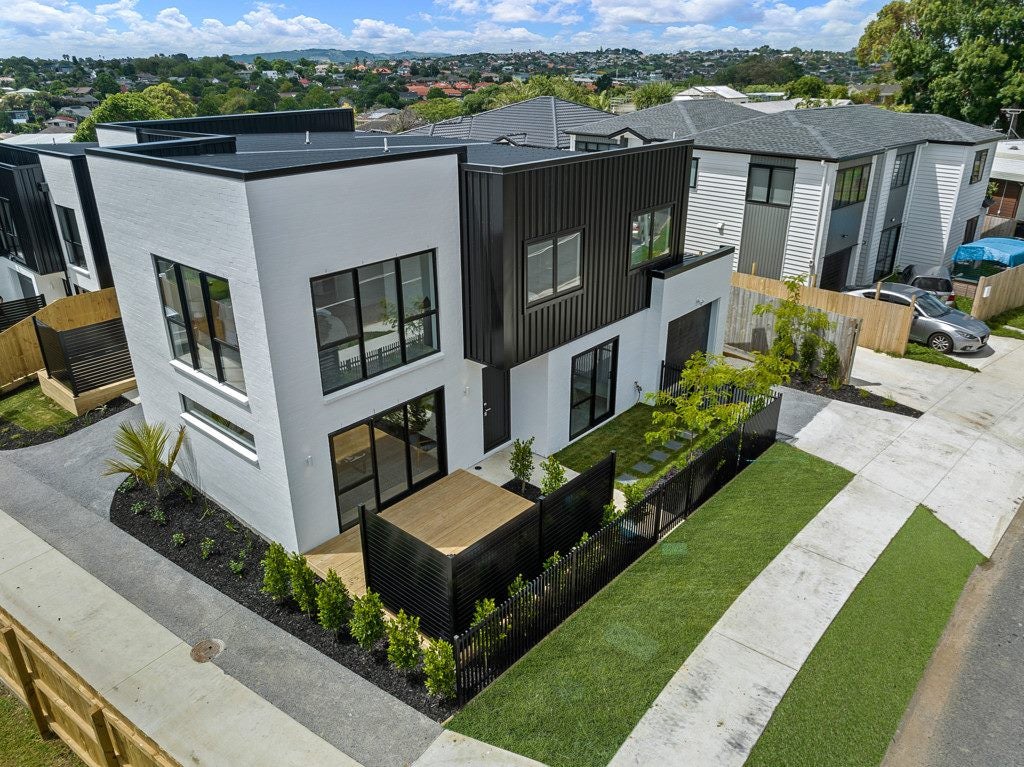 22A Borrowdace Avenue, Botany Downs, Auckland - Carousel 2
