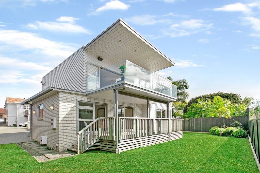 12A Rautara Street, Orakei, Auckland - Carousel 1