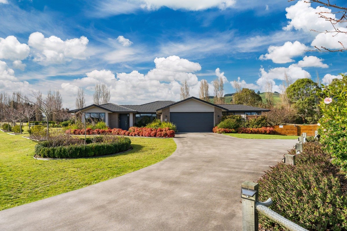 12/500 Kinloch Road, Kinloch, Taupo - Carousel 2