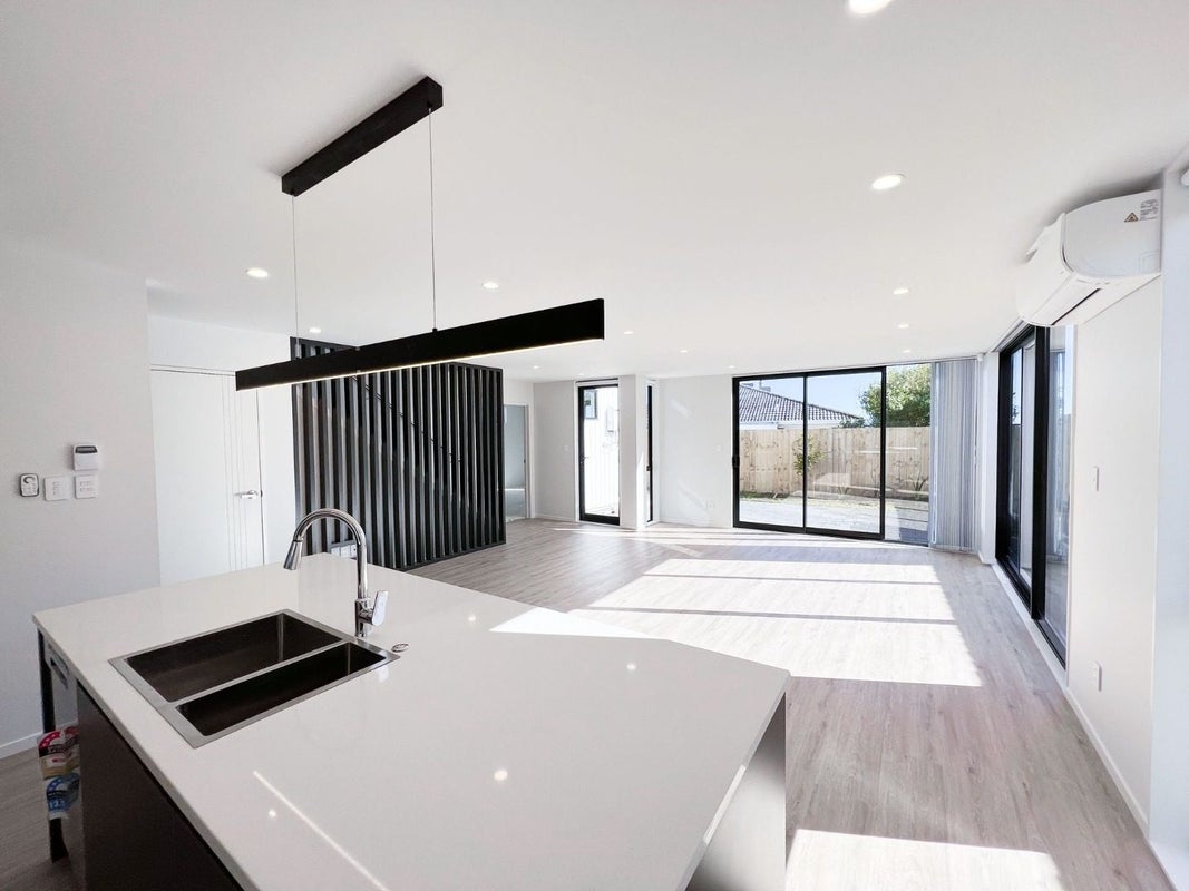 3/281B Hillsborough Road, Hillsborough, Auckland - Carousel 2