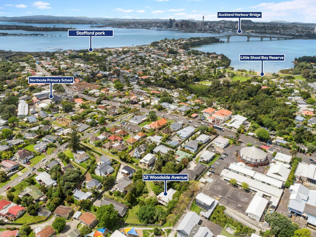 12 Woodside Avenue, Northcote, Auckland - Carousel 1