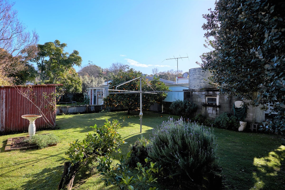 32 Perry Street, Mangapapa, Gisborne - Carousel 11