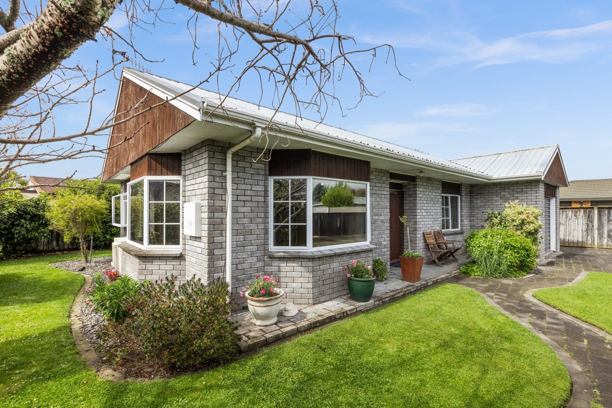 28A Auckland Road, Greenmeadows, Napier - Carousel 1