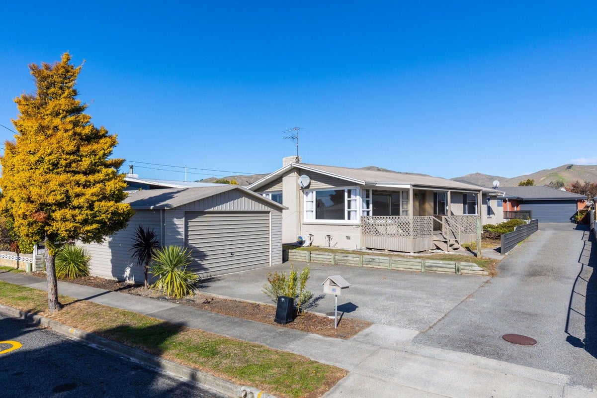 15 Mitchell Street, Redwoodtown, Blenheim - Carousel 22