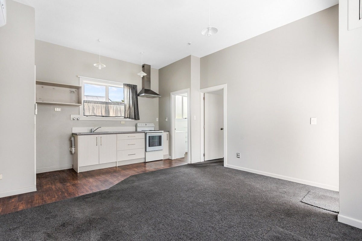 608 Barbadoes Street, Edgeware, Christchurch - Carousel 1