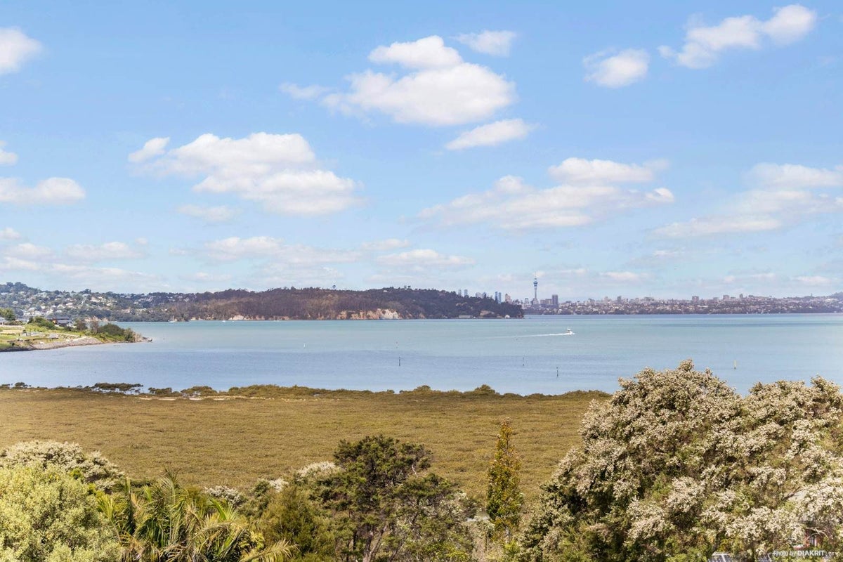 88 Wiseley Road, West Harbour, Auckland - Carousel 2