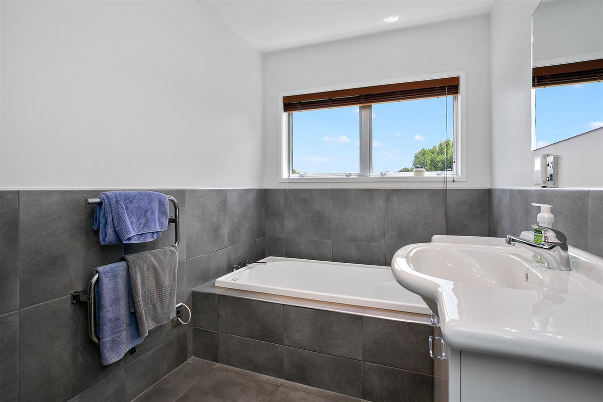 51C Poplar Lane, Matangi, Hamilton - Carousel 31