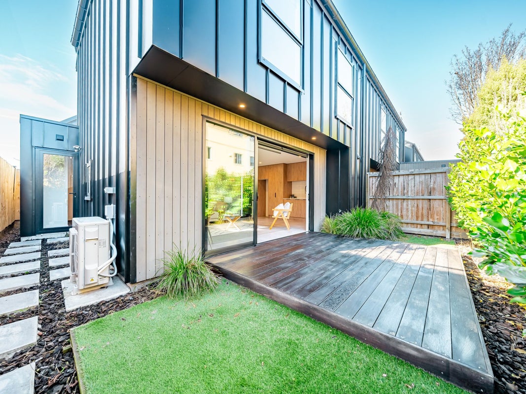 5/303 Hereford Street, Christchurch Central, Christchurch - Carousel 2