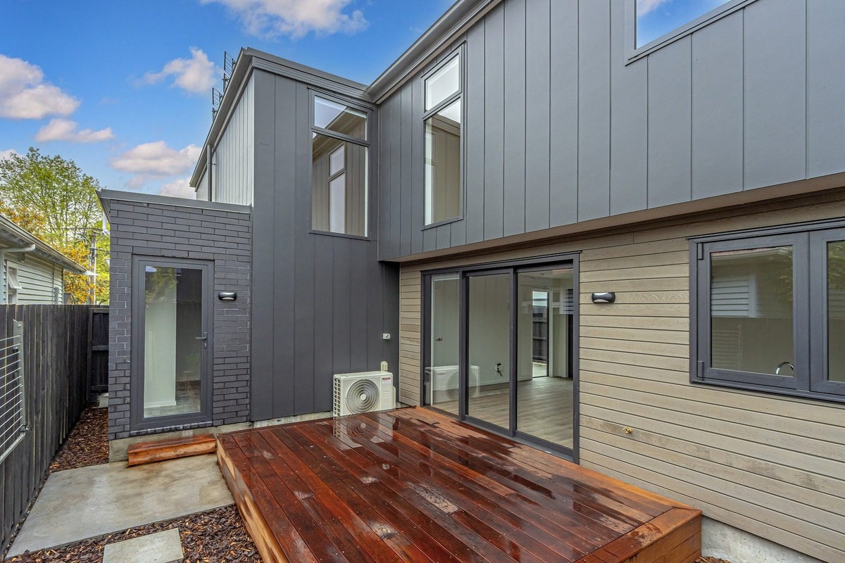 2/30 McLean Street, Linwood, Christchurch - Carousel 11