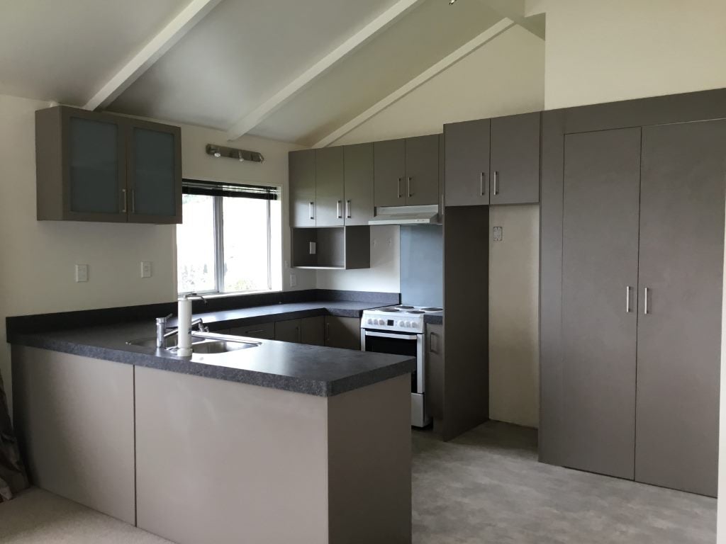 6 Stanton Crescent, Karoro, Greymouth - Carousel 2
