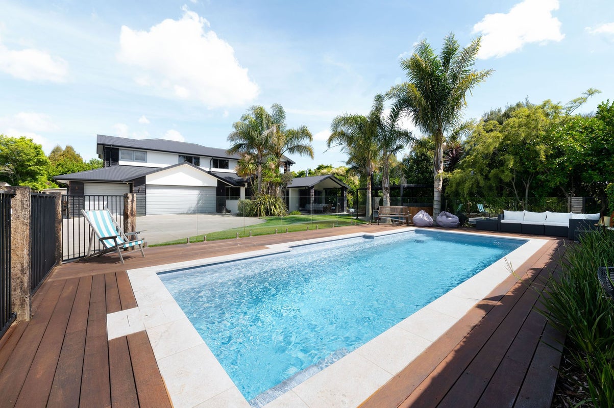 21 Oldfield Court, Huntington, Hamilton - Carousel 1