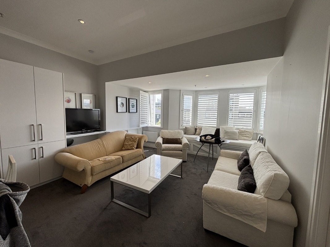 6/33 Hobson Street, Thorndon, Wellington - Carousel 2